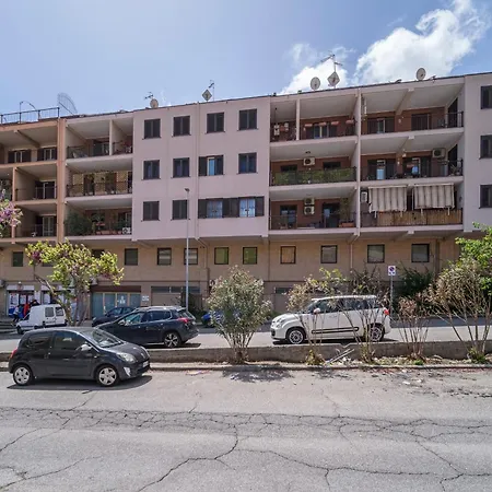 Casa Mata E Grifone - Bivani Con Posto Auto Apartamento *